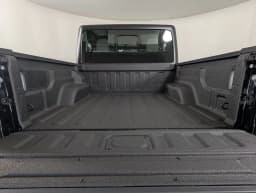 Jeep Gladiator Sport 4x4 2026 — side view