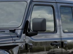 Jeep Gladiator Sport S 4x4 2026 — side view