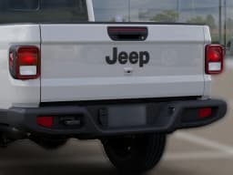 Jeep Gladiator Sport S 4x4 2026 — side view