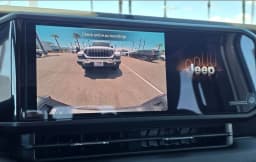 Jeep Gladiator Sahara 4x4 2026 — side view