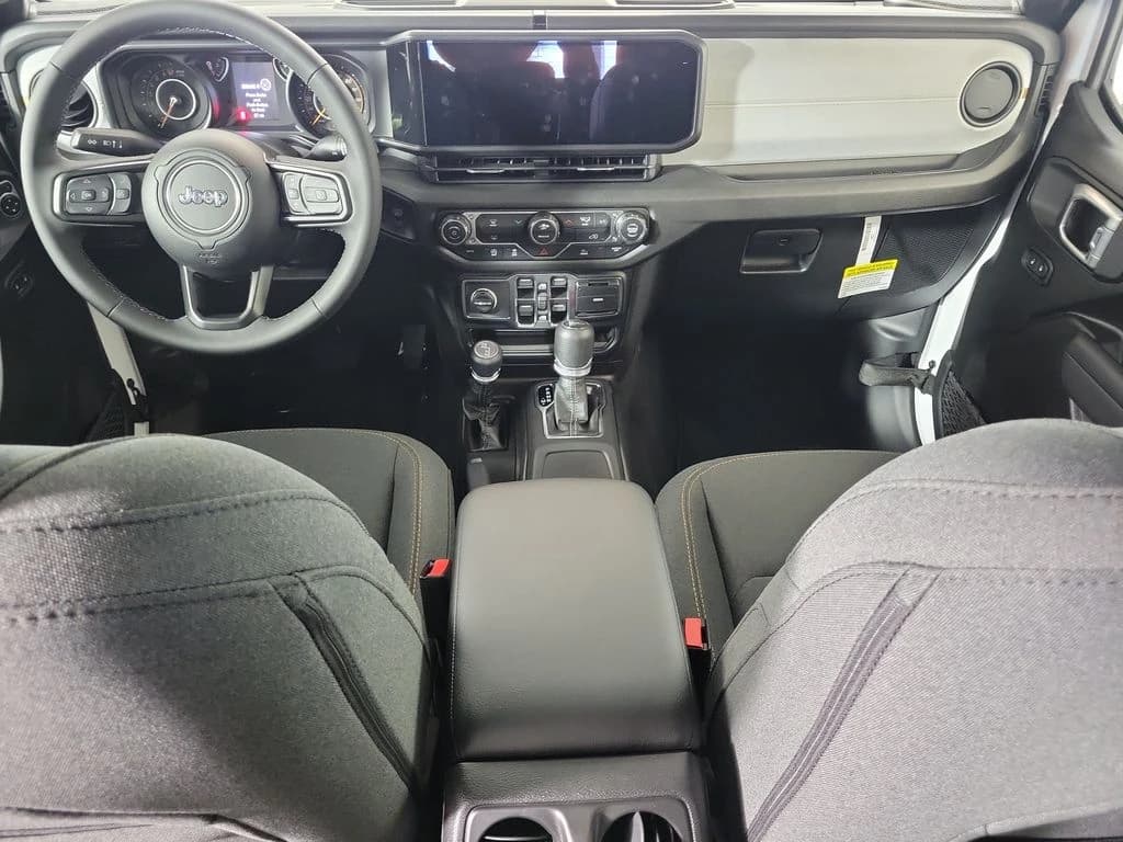 Jeep Gladiator Sport S 4x4 2026 — side view