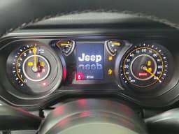 Jeep Gladiator Sport S 4x4 2026 — side view