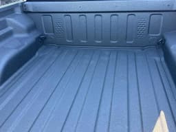 Jeep Gladiator Sport S 4x4 2026 — side view