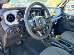 Jeep Gladiator Sport S 4x4 2026 — side view