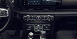 Jeep Gladiator Sahara 4x4 2026 — side view