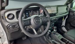 Jeep Gladiator Sport S 4x4 2026 — side view