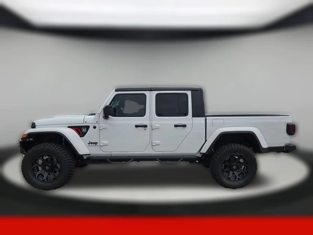 Jeep Gladiator Sport S 4x4 2026 — side view