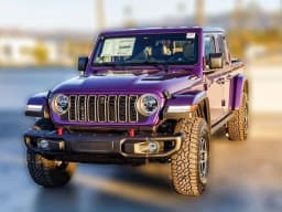 Jeep Gladiator Rubicon 4x4 2026 — side view