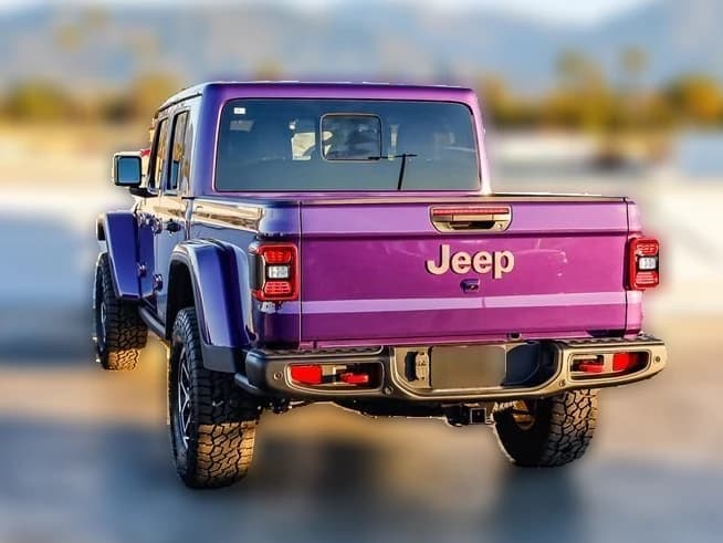 Jeep Gladiator Rubicon 4x4 2026 — side view