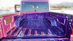 Jeep Gladiator Rubicon 4x4 2026 — side view