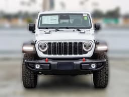 Jeep Gladiator Rubicon 4x4 2026 — side view