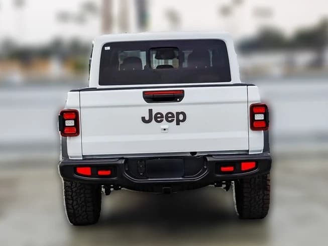Jeep Gladiator Rubicon 4x4 2026 — side view