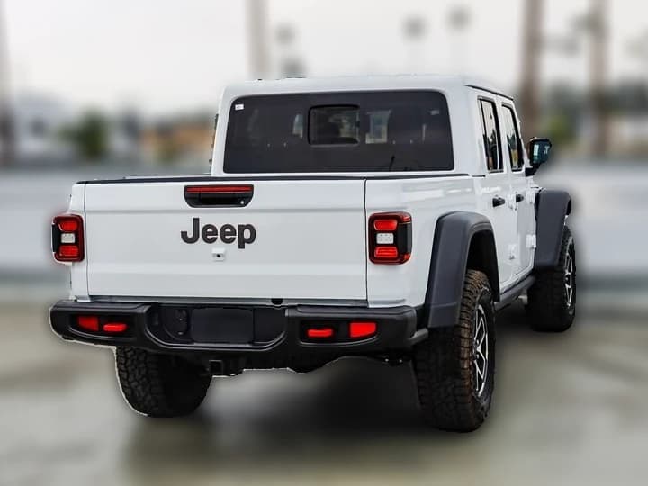 Jeep Gladiator Rubicon 4x4 2026 — side view