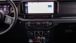 Jeep Gladiator Rubicon 4x4 2026 — side view