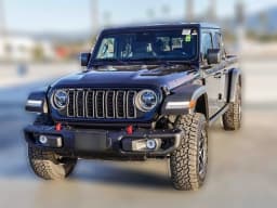 Jeep Gladiator Rubicon 4x4 2026 — side view