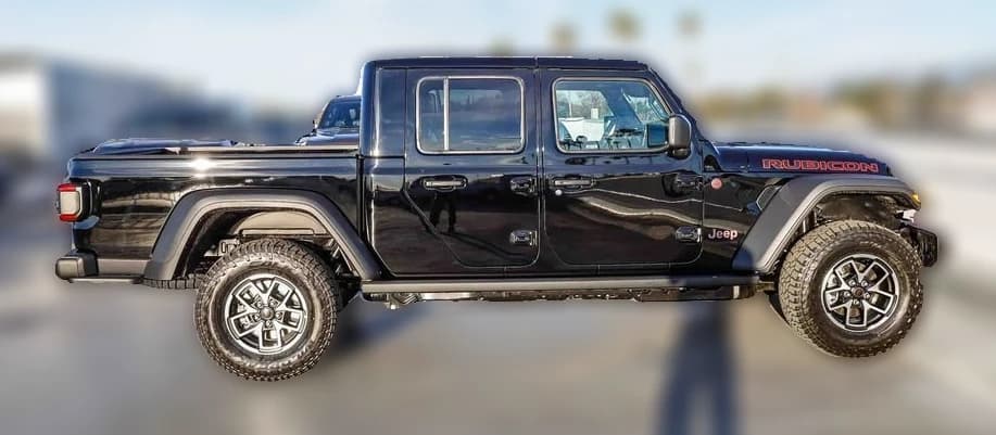 Jeep Gladiator Rubicon 4x4 2026 — side view