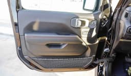 Jeep Gladiator Rubicon 4x4 2026 — side view