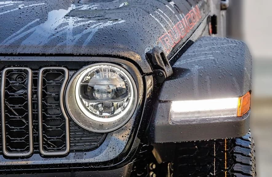 Jeep Gladiator Rubicon 4x4 2026 — side view