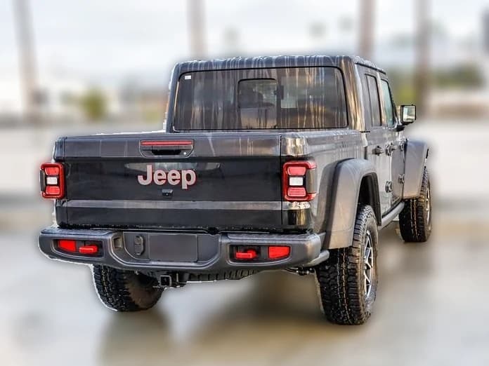 Jeep Gladiator Rubicon 4x4 2026 — side view
