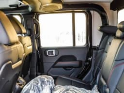 Jeep Gladiator Rubicon 4x4 2026 — side view
