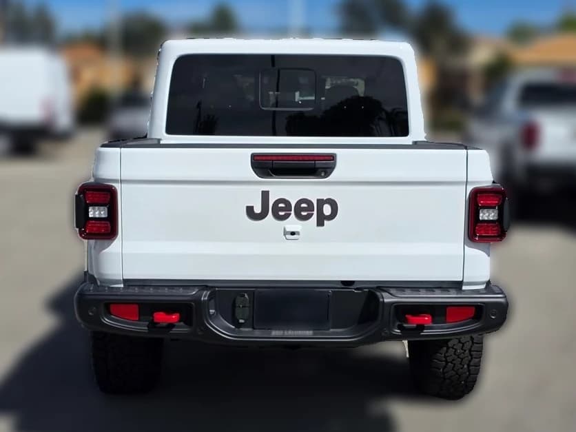 Jeep Gladiator Rubicon X 4x4 2026 — side view