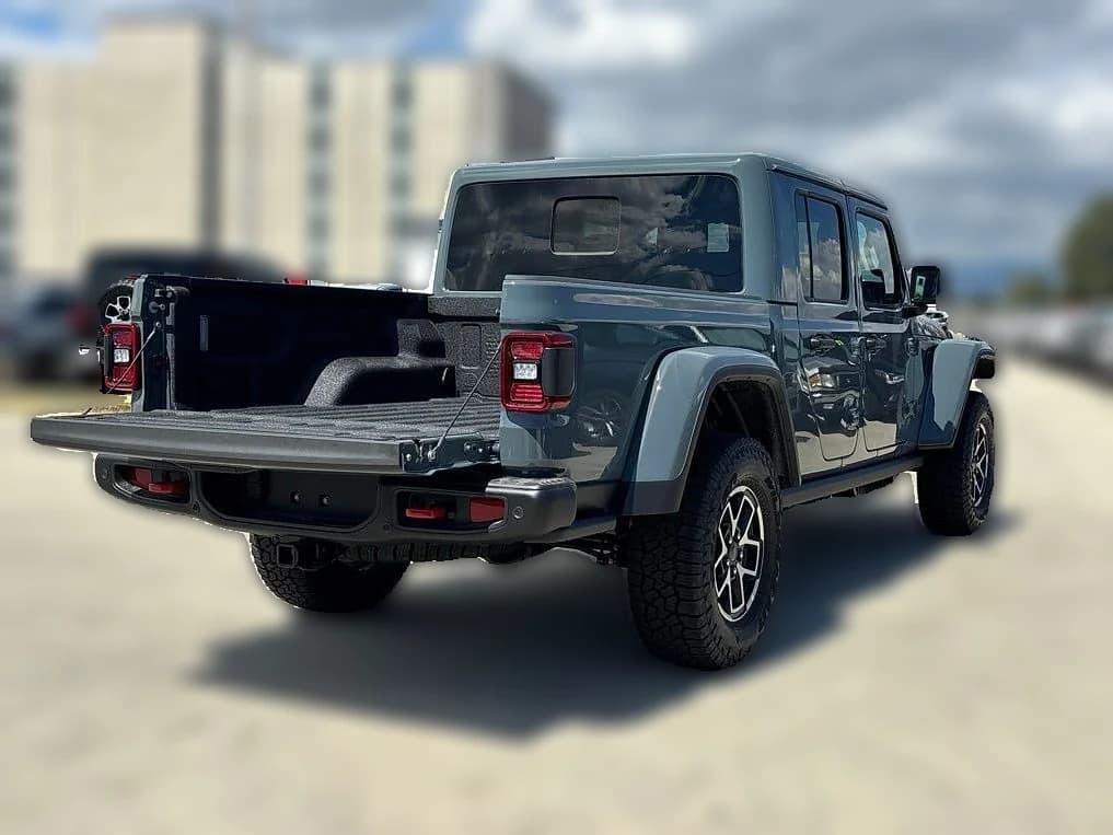 Jeep Gladiator Rubicon X 4x4 2026 — side view