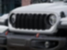 Jeep Gladiator Rubicon X 4x4 2026 — side view