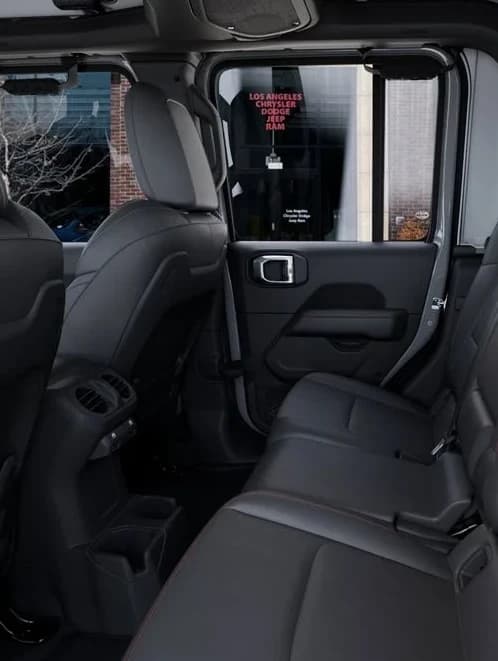 Jeep Gladiator Rubicon X 4x4 2026 — side view