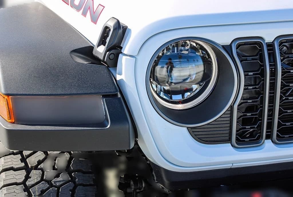 Jeep Gladiator Rubicon 4x4 2026 — side view