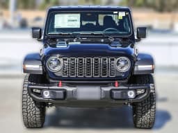 Jeep Gladiator Rubicon 4x4 2026 — side view