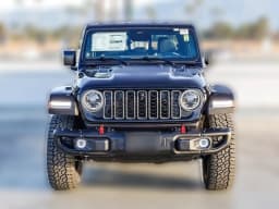 Jeep Gladiator Rubicon 4x4 2026 — side view