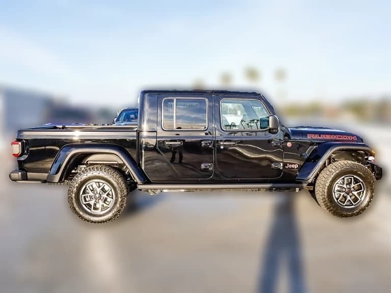 Jeep Gladiator Rubicon 4x4 2026 — side view