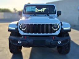 Jeep Gladiator Rubicon X 4x4 2026 — side view