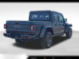 Jeep Gladiator Shadow Ops 4x4 2026 — side view