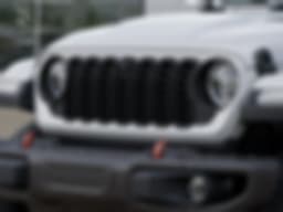 Jeep Gladiator Rubicon X 4x4 2026 — side view