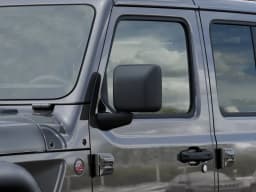Jeep Gladiator Shadow Ops 4x4 2026 — side view