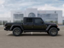 Jeep Gladiator Rubicon 4x4 2026 — side view