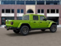 Jeep Gladiator Rubicon X 4x4 2026 — side view