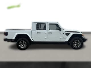 Jeep Gladiator Shadow Ops 4x4