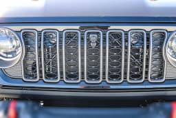 Jeep Gladiator Rubicon X 4x4 2026 — side view