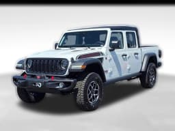 Jeep Gladiator Shadow Ops 4x4 2026 — side view