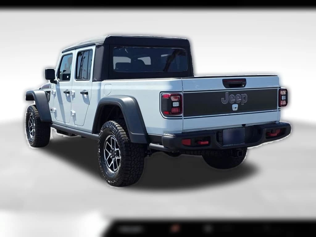 Jeep Gladiator Shadow Ops 4x4 2026 — side view