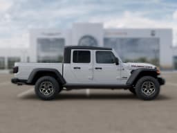 Jeep Gladiator Rubicon 4x4 2026 — side view