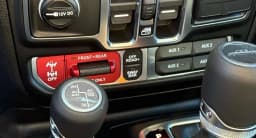 Jeep Gladiator Rubicon X 4x4 2026 — side view