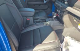 Jeep Gladiator Rubicon X 4x4 2026 — side view