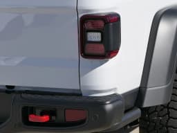 Jeep Gladiator Rubicon 4x4 2026 — side view