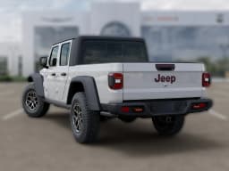 Jeep Gladiator Rubicon 4x4 2026 — side view