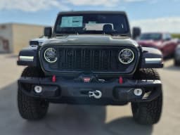 Jeep Gladiator Shadow Ops 4x4 2026 — side view