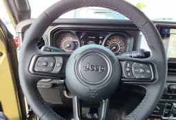 Jeep Gladiator Shadow Ops 4x4 2026 — side view