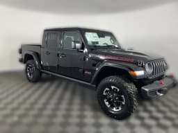 Jeep Gladiator Rubicon X 4x4 2026 — side view